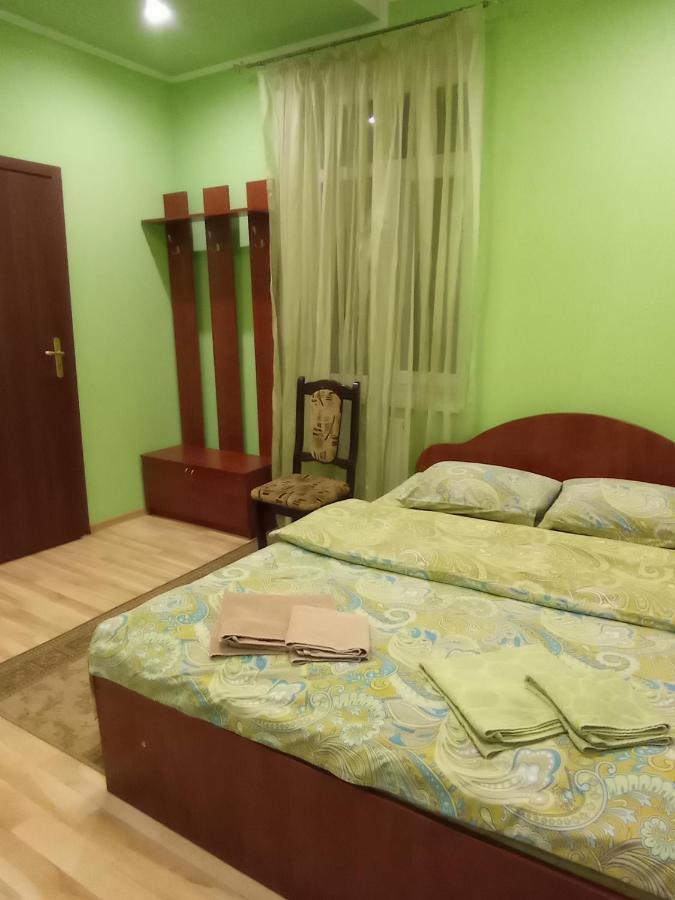 Hotel Панський Двір Neslukhov Zewnętrze zdjęcie